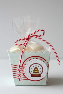 north-pole-postage-small-popcorn-box